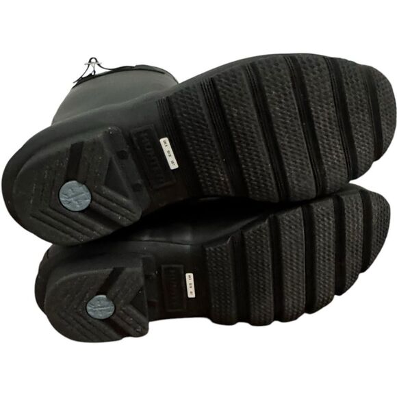 Hunter Original Back Adjustable Buckle Strap Black Pull On Rain Boots. 7. - Picture 6 of 8
